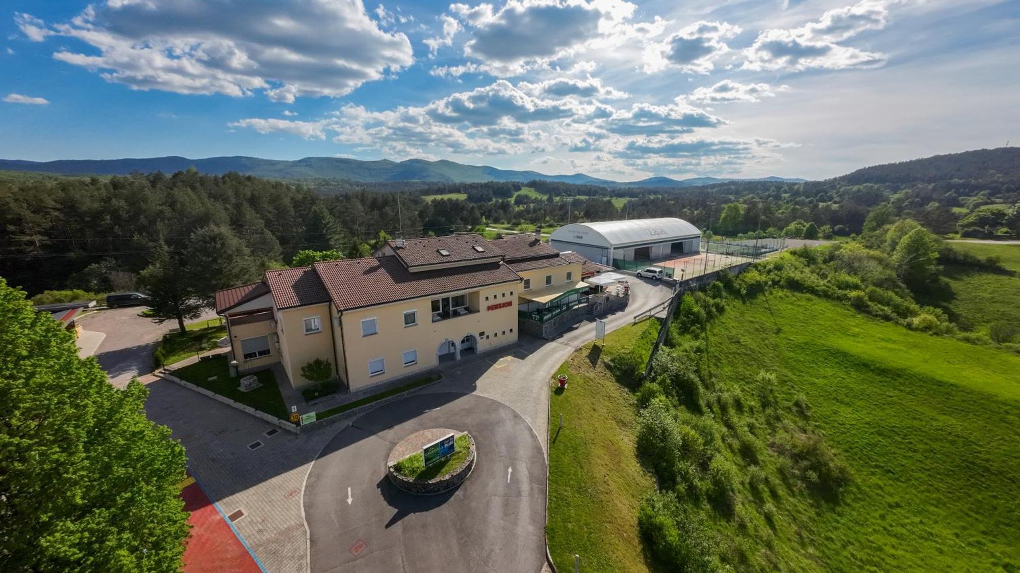 Pension Patrik Hrusica  Exteriör bild